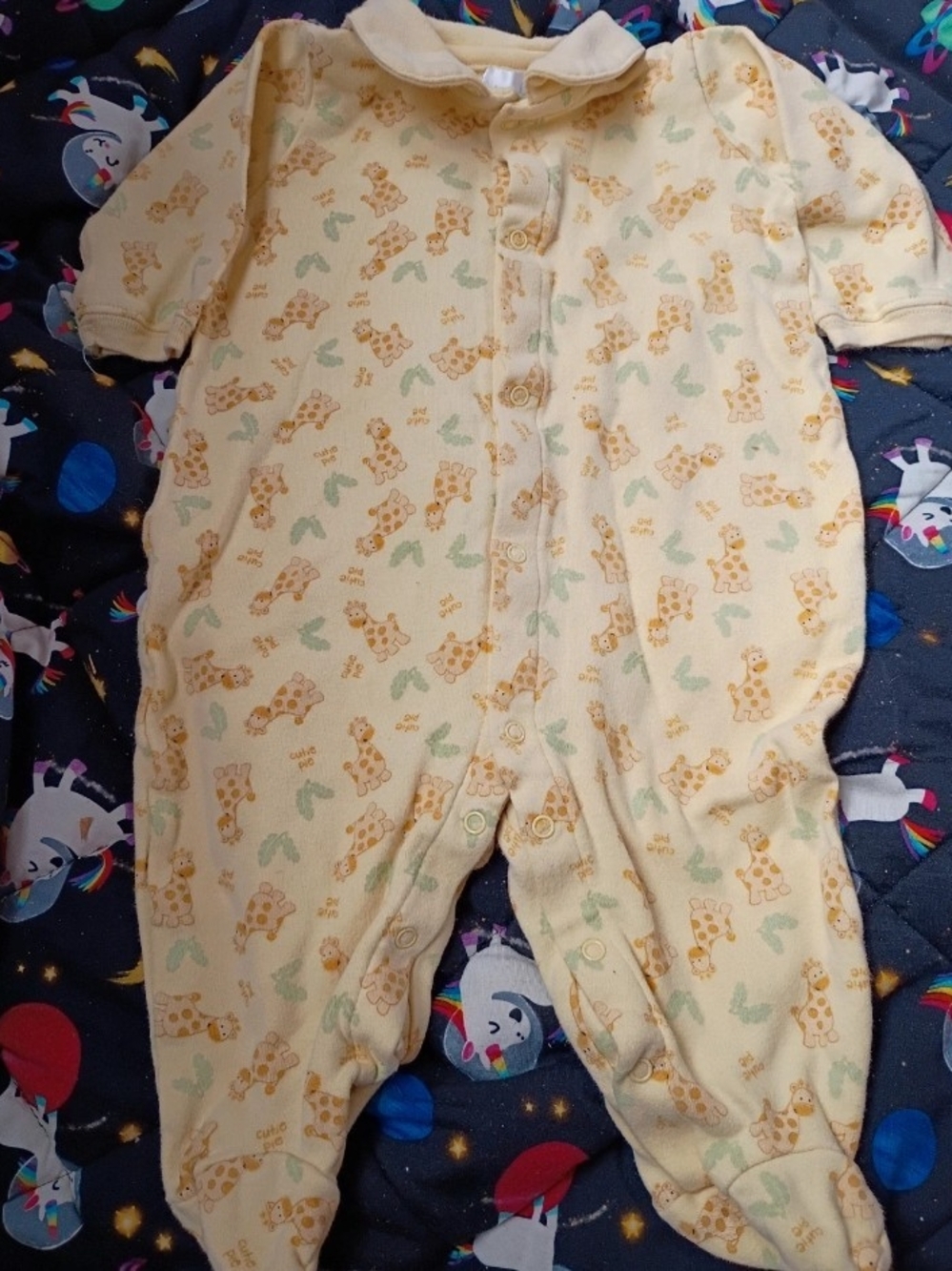 small wonders Yellow Giraffe Print Footie